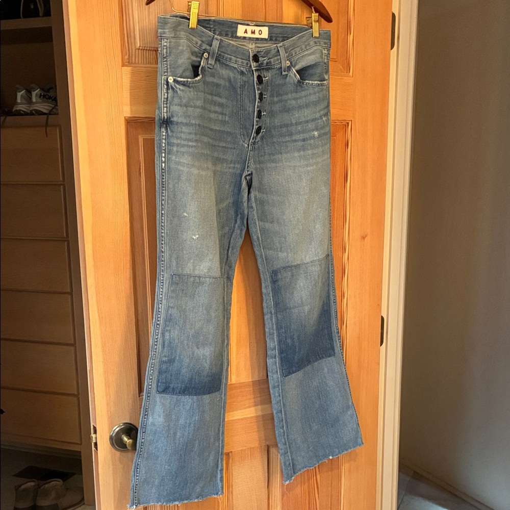 AMO Flare Jeans in Classic Blue